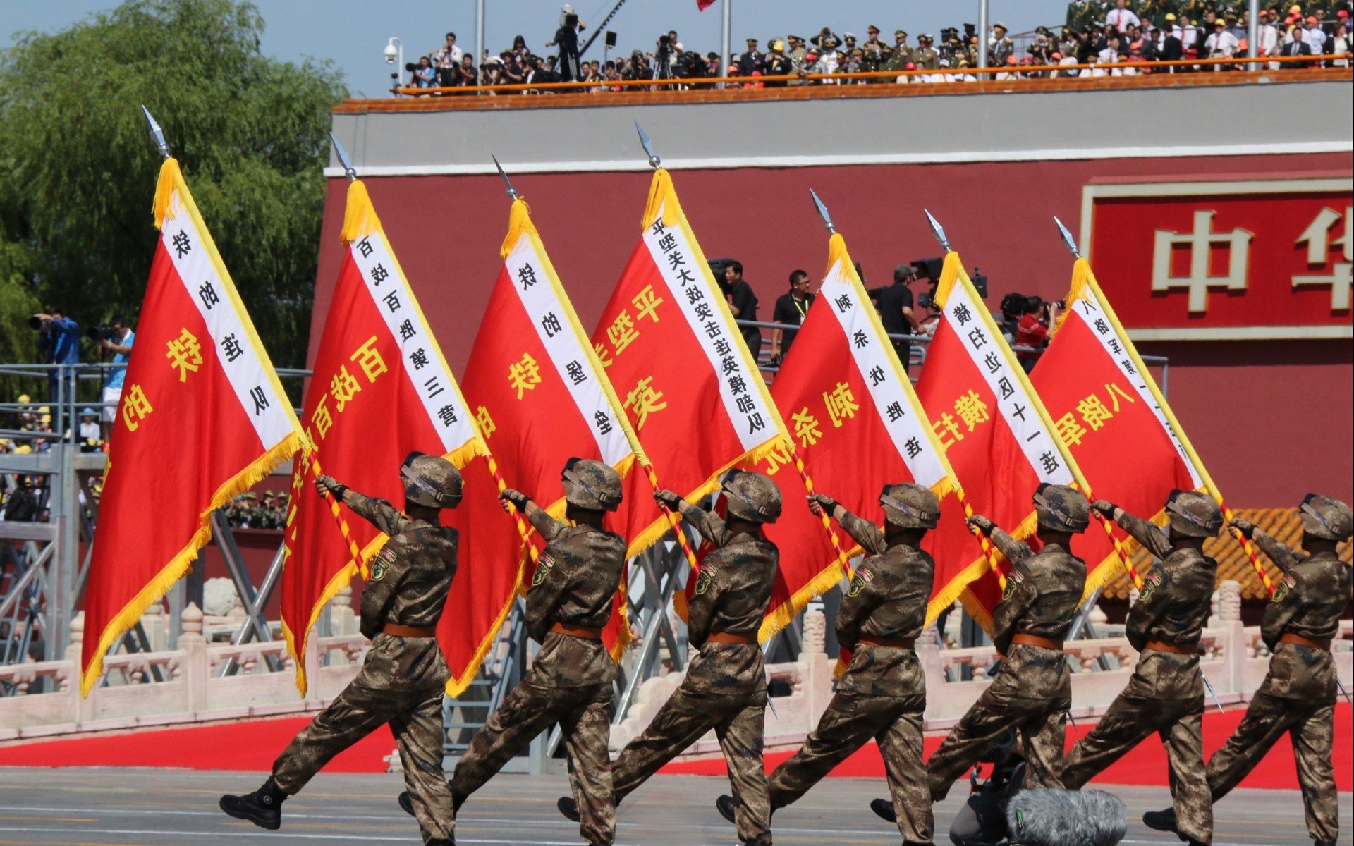 中国足球的球员职业发展路径规划实施方案实施，中国足球规划人员名单